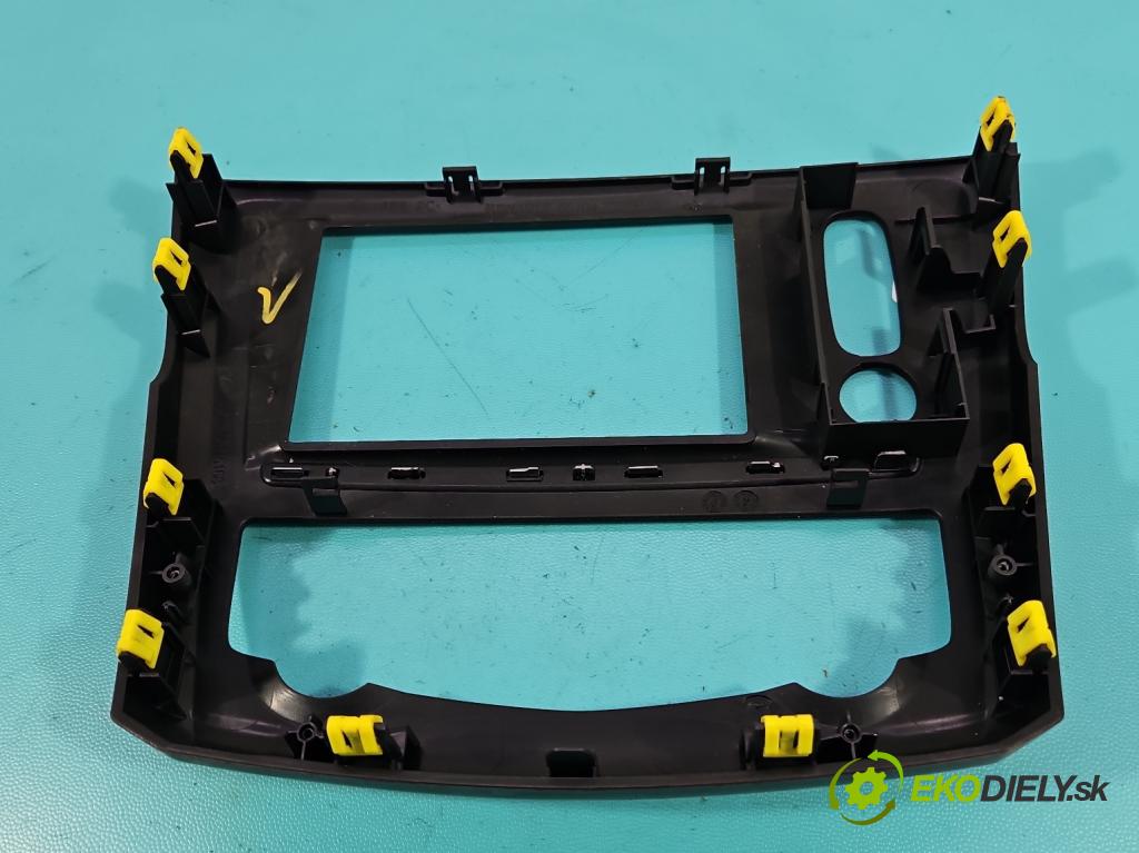 Renault Kadjar 2015-2022 1.2 131 hp manual 96 kW 1197 cm3 5- rameček rádia 681043286R