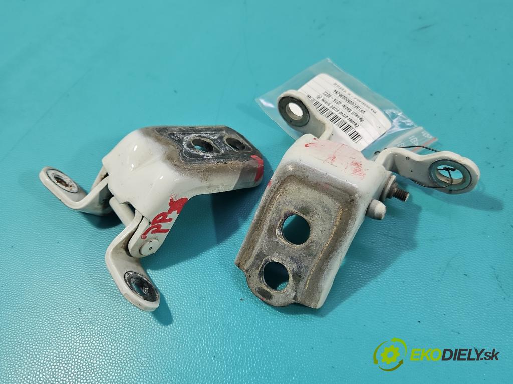 Renault Kadjar 2015-2022 1.2 131 hp manual 96 kW 1197 cm3 5- Závěs: dveře přední pravý 5885R5154R