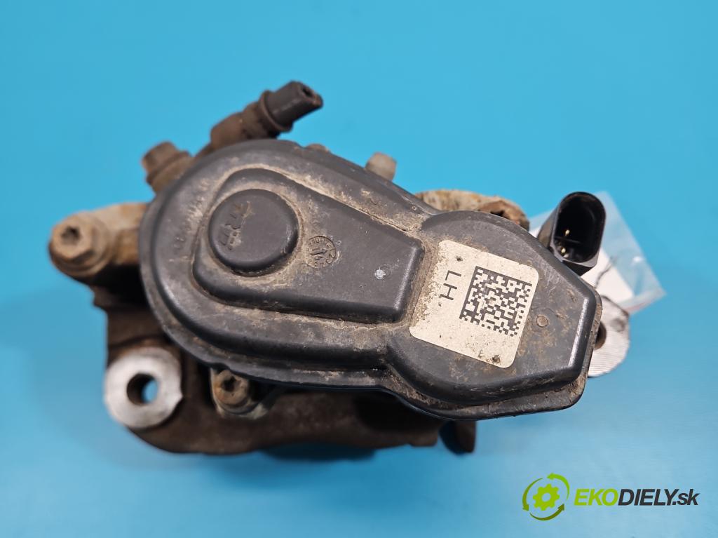 Renault Kadjar 2015-2022 1.2 131 HP manual 96 kW 1197 cm3 5- brzdič zadné ľavý  (Kľučka dverí ostatné)