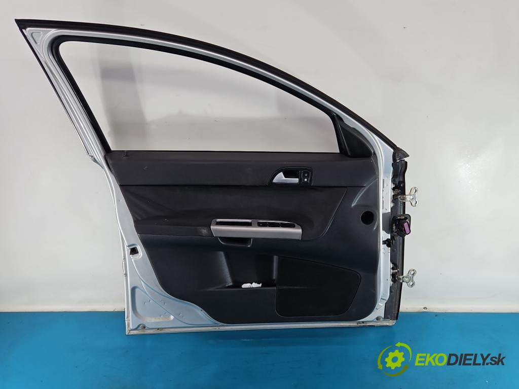 Volvo S40 II 2004-2012 2.0d 136 HP manual 100 kW 1997 cm3 4- dvere predné ľavé  (Kľučka dverí ostatné)