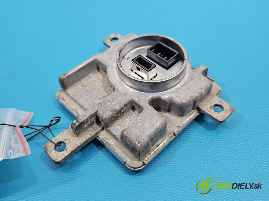 Audi A6 C7 2011-2018 2.0 TFSI 179KM automatic 132 kW 1984 cm3 4- střídač: xenon 8K0941597E (Riadiaca jednotka xenónu)