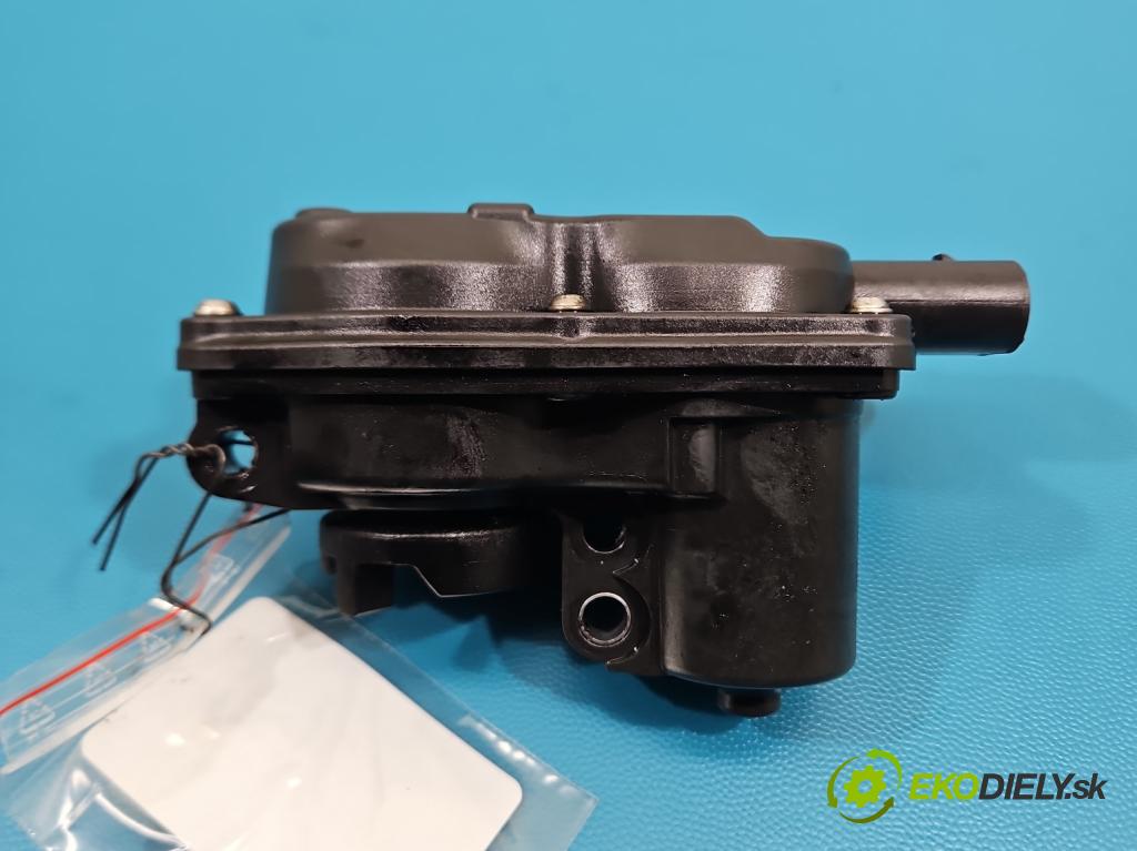 Opel Insignia B 2017-2022 2.0 cdti 209KM automatic 154 kW 1956 cm3 5- Ovladač: klapky: kolektor 55578249 (Motorček ostatné)