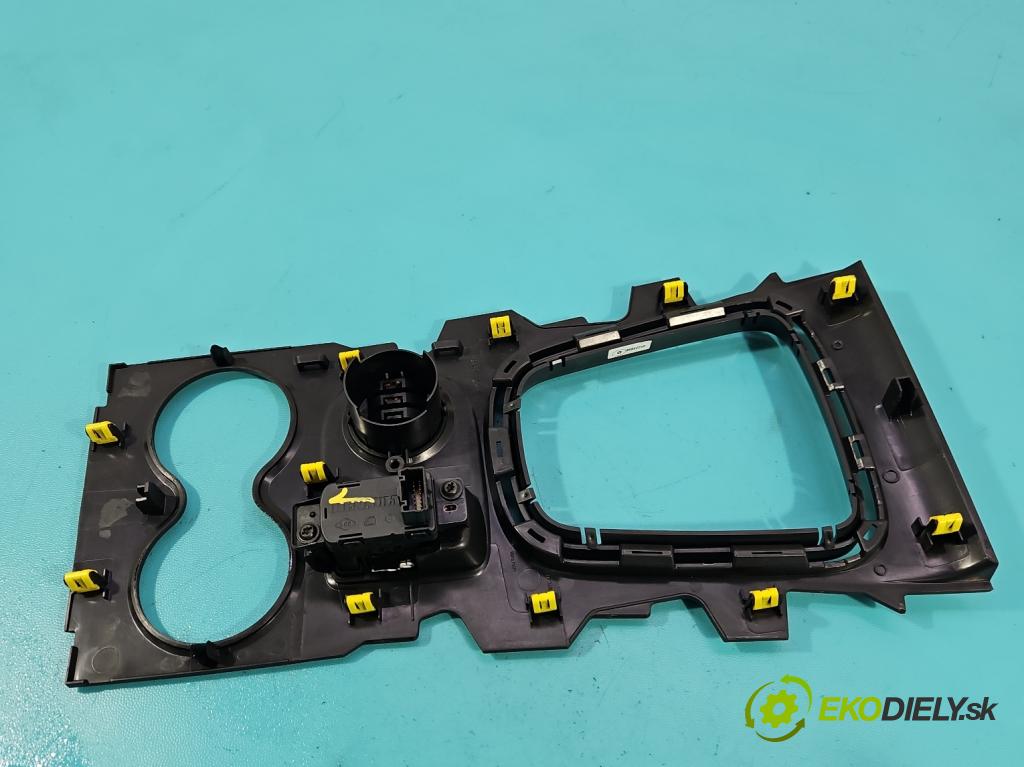 Renault Kadjar 2015-2022 1.2 131 HP manual 96 kW 1197 cm3 5- kryt plast 363214222R