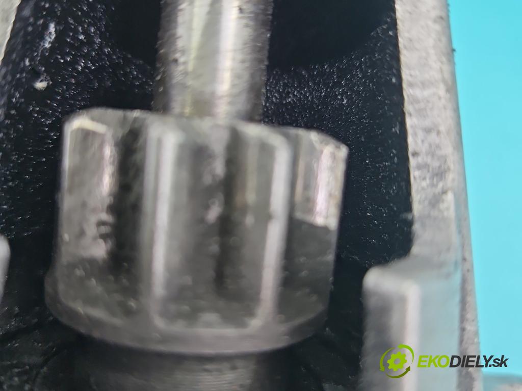 Honda CR-V I 1995-2001 2.0 16V 128 hp manual 94 kW 1973 cm3 5- startér:  (Startér)