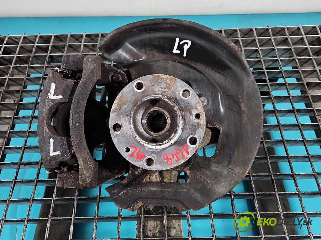 Renault Kadjar 2015-2022 1.2 131 hp manual 96 kW 1197 cm3 5- náboj levé  (Náboj kola)