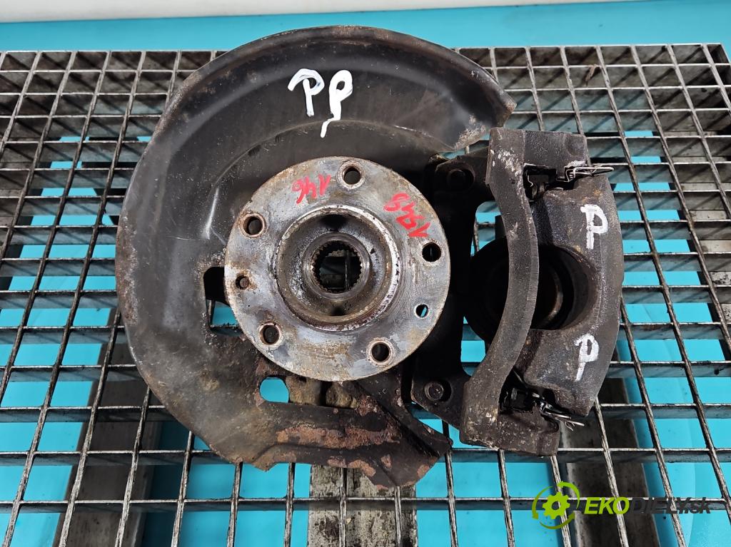 Renault Kadjar 2015-2022 1.2 131 hp manual 96 kW 1197 cm3 5- náboj pravé  (Náboj kola)