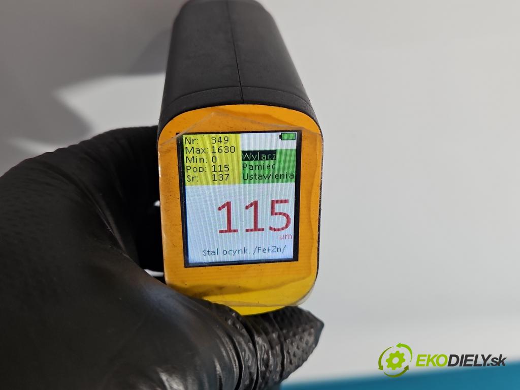 Ford Fiesta Mk7 2008-2017 1.2 16V 82 hp manual 60 kW 1242 cm3 3- dveře přední pravé  (Klika dveří ostatní)