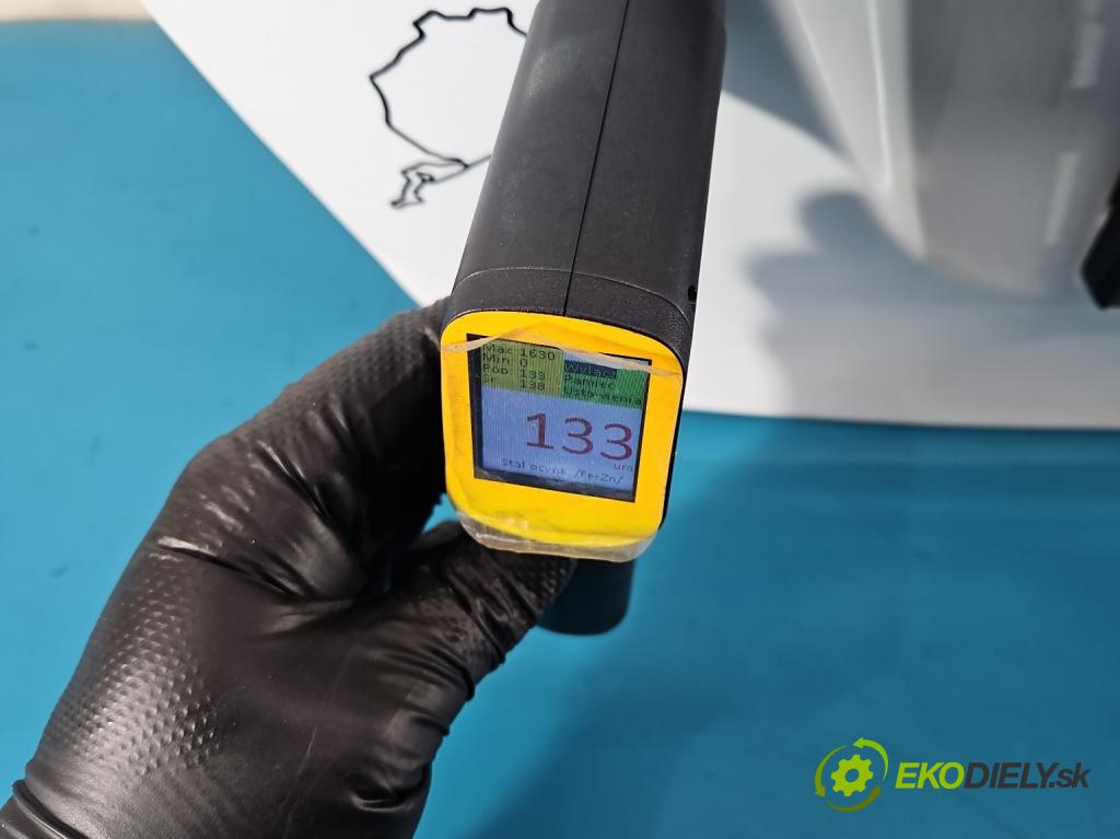 Ford Fiesta Mk7 2008-2017 1.2 16V 82 hp manual 60 kW 1242 cm3 3- zadní kufrové dveře  (Zadní kapota (kufr))