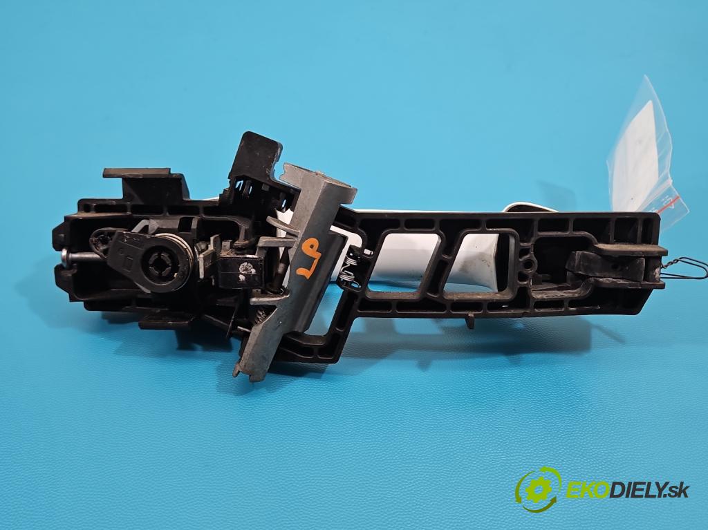 Ford Fiesta Mk7 2008-2017 1.2 16V 82 HP manual 60 kW 1242 cm3 3- rukoväť predné ľavé mimo: 8A61-A224A3-AG (Kľučka dverí vonkajšia predná ľavá)