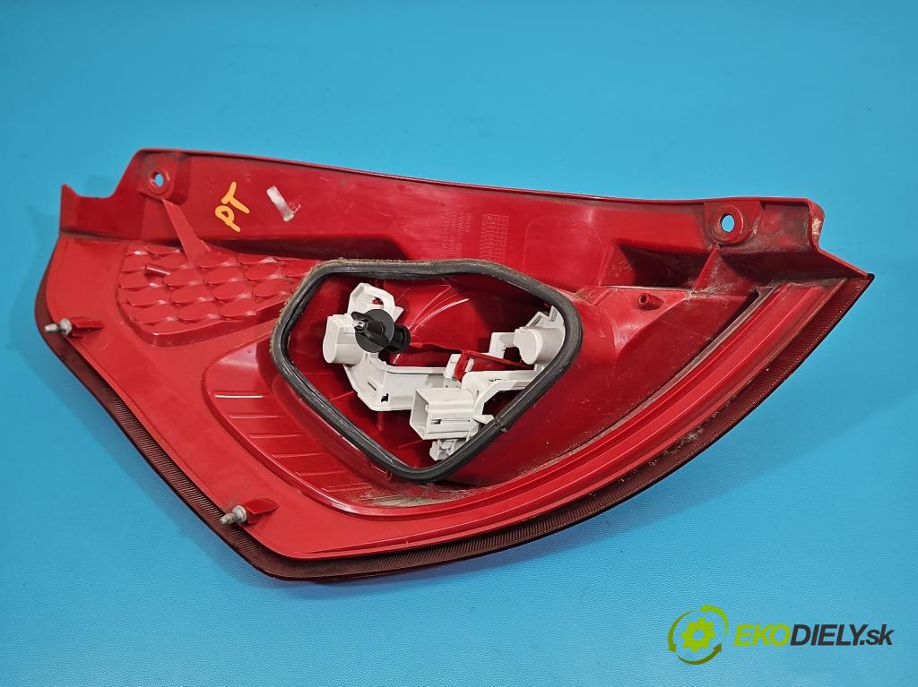 Ford Fiesta Mk7 2008-2017 1.2 16V 82 HP manual 60 kW 1242 cm3 3- svetlo / reflektor zadné pravé 8A61-13404-A (Kľučka dverí ostatné)