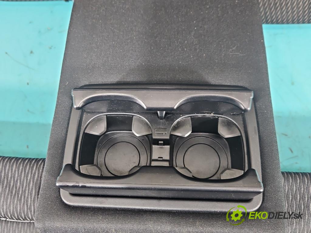 Bmw 3 F30 2011-2018 2.0d 184hp manual 135 kW 1995 cm3 5- Pohovka: zadné 7306179 (Sedadlo)