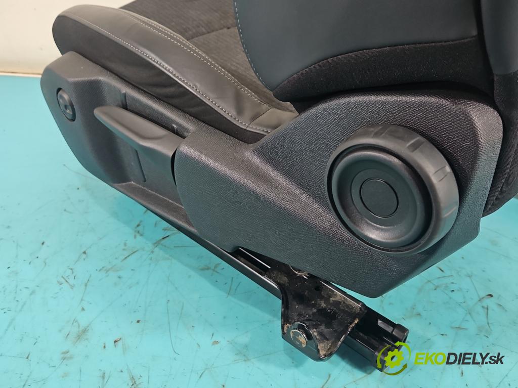 Peugeot 508 II 2018- 1.5 hdi 131 hp manual 96 kW 1499 cm3 5- Sedadlo levý  (Sedadlo)