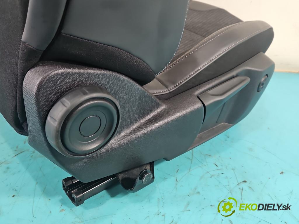 Peugeot 508 II 2018- 1.5 hdi 131 HP manual 96 kW 1499 cm3 5- Sedačka pravý (Sedadlo)