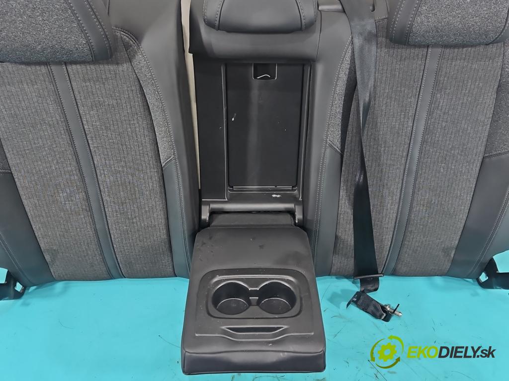 Peugeot 508 II 2018- 1.5 hdi 131 HP manual 96 kW 1499 cm3 5- Pohovka: zadné  (Sedadlo)