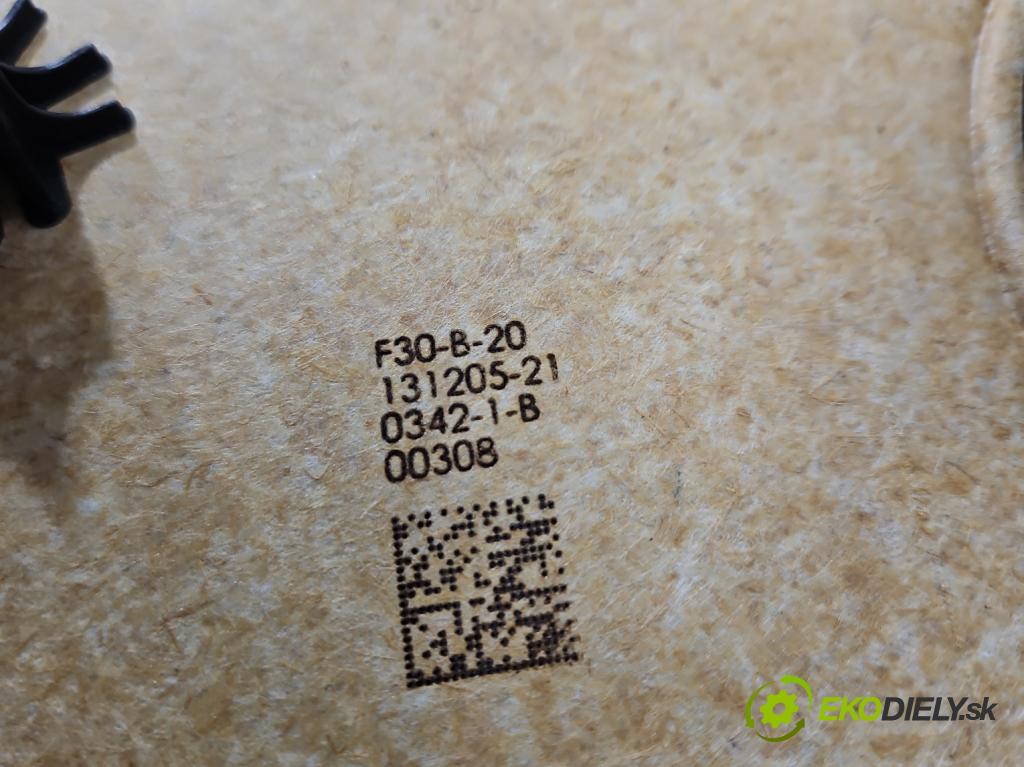 Bmw 3 F30 2011-2018 2.0d 184 hp manual 135 kW 1995 cm3 5- Tapacír: dveře přední pravé