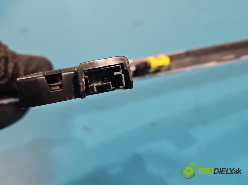 Peugeot 508 II 2018- 1.5 hdi 131 hp manual 96 kW 1499 cm3 5- lišta ozdobná interiéry: 90101574