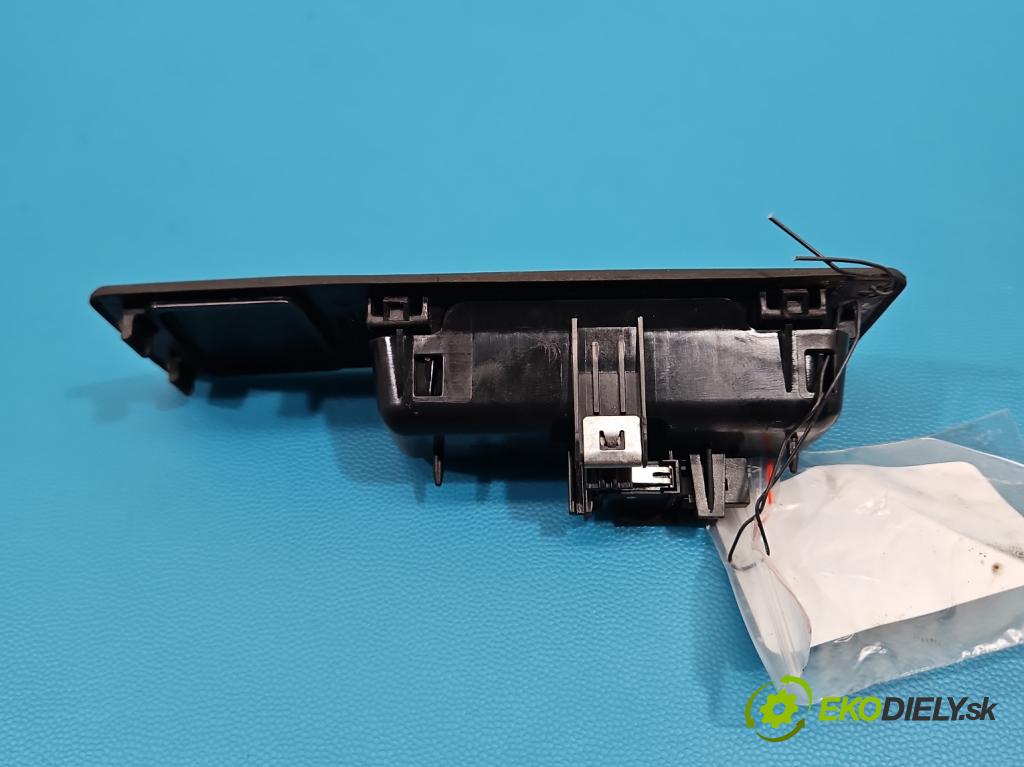 Bmw 3 F30 2011-2018 2.0d 184hp manual 135 kW 1995 cm3 5- rukoväť kufrové dvere zadné 7368752