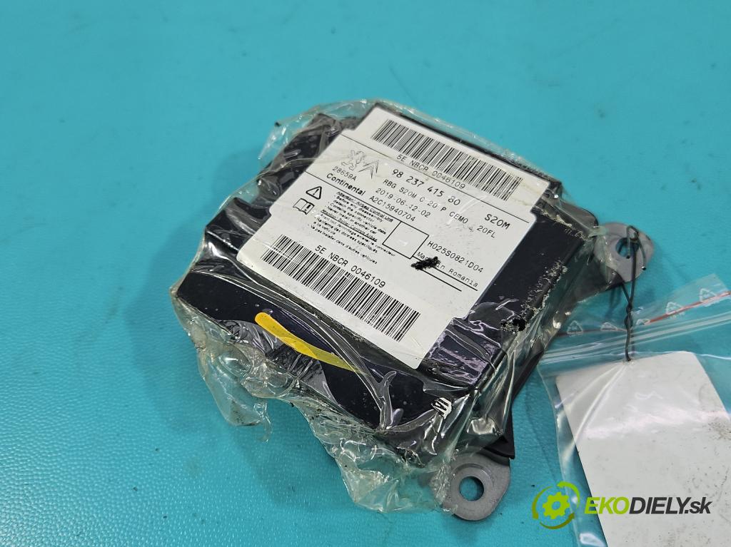 Peugeot 508 II 2018- 1.5 hdi 131 HP manual 96 kW 1499 cm3 5- riadiaca jednotka vankúše: 9823741580