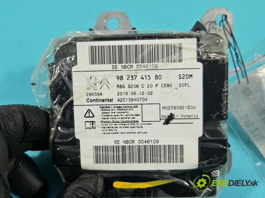 Peugeot 508 II 2018- 1.5 hdi 131 HP manual 96 kW 1499 cm3 5- riadiaca jednotka vankúše: 9823741580