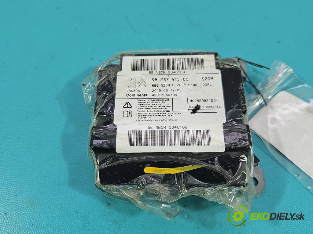 Peugeot 508 II 2018- 1.5 hdi 131 HP manual 96 kW 1499 cm3 5- riadiaca jednotka vankúše: 9823741580