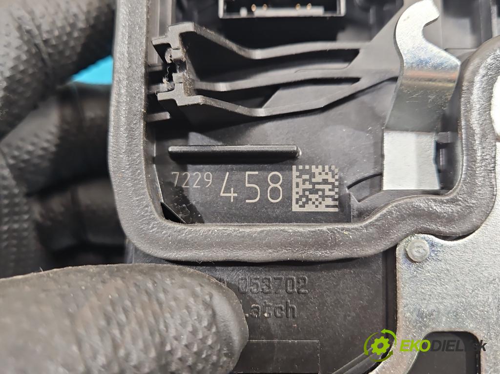 Bmw 3 F30 2011-2018 2.0d 184hp manual 135 kW 1995 cm3 5- zámok predné pravý 7229458