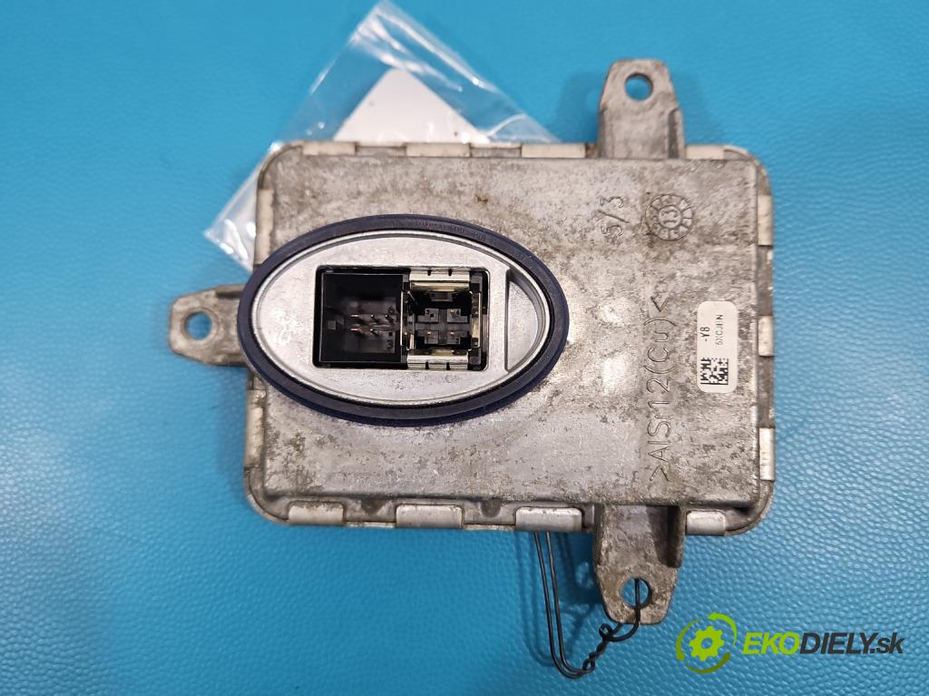 Bmw 3 F30 2011-2018 2.0d 184hp manual 135 kW 1995 cm3 5- střídač: xenon 7296090 (Riadiaca jednotka xenónu)