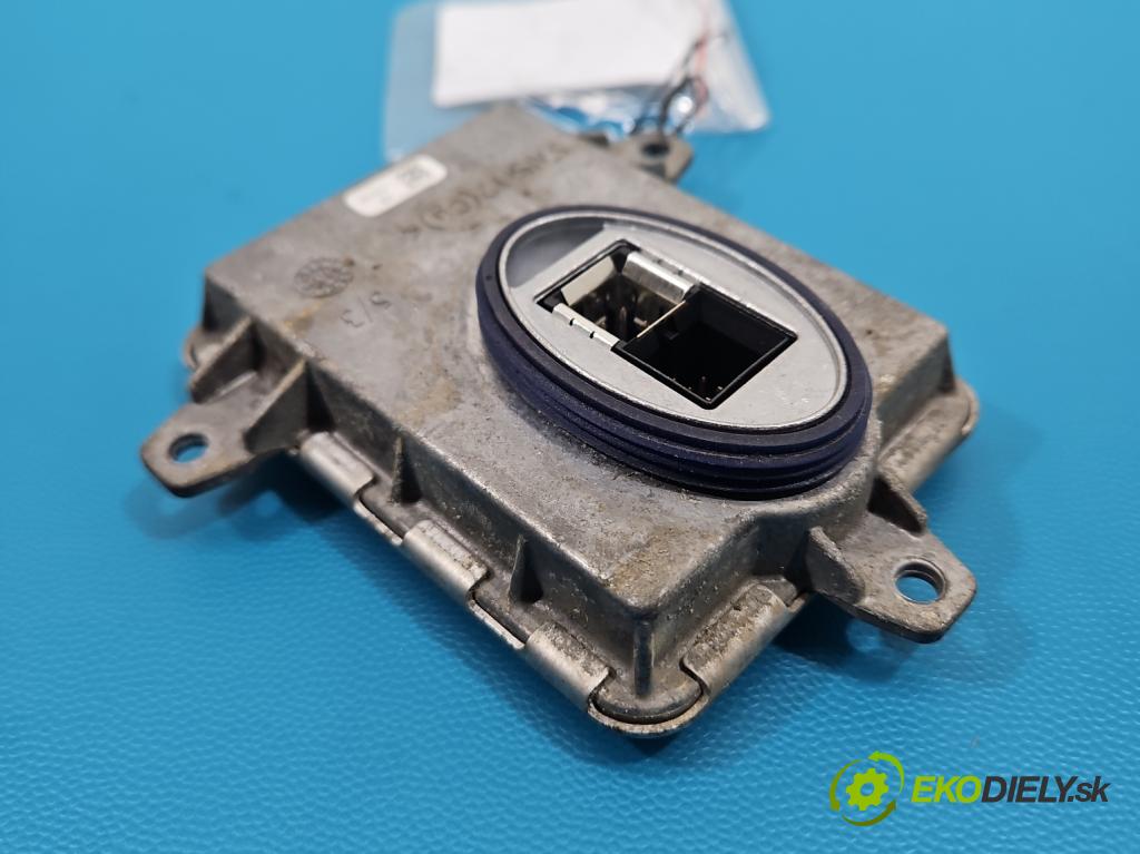 Bmw 3 F30 2011-2018 2.0d 184hp manual 135 kW 1995 cm3 5- střídač: xenon 7296090 (Riadiaca jednotka xenónu)