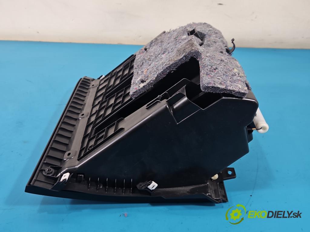 Peugeot 508 II 2018- 1.5 hdi 131 hp manual 96 kW 1499 cm3 5- kastlík