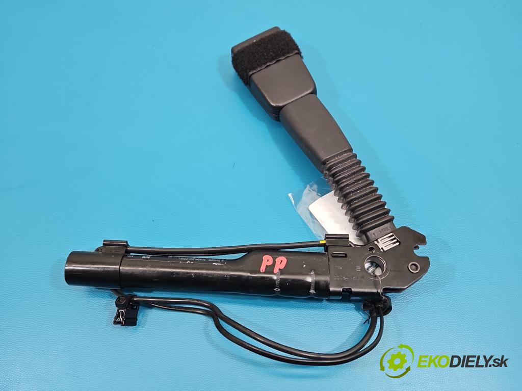 Bmw 3 F30 2011-2018 2.0d 184hp manual 135 kW 1995 cm3 5- pas bezpečnosť: predné pravý 7259388