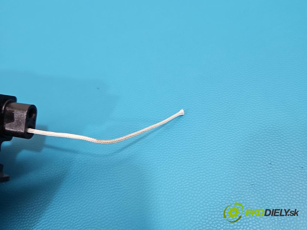 Bmw 3 F30 2011-2018 2.0d 184hp manual 135 kW 1995 cm3 5- zámok kufrové dvere zadné 7269543