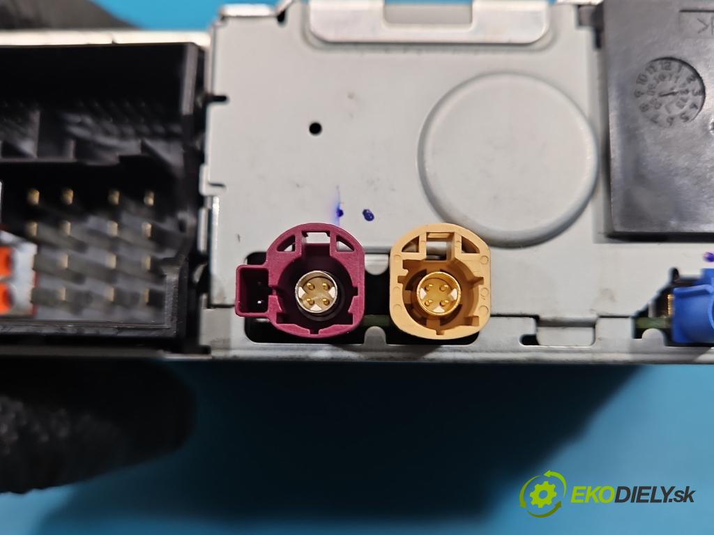 Bmw 3 F30 2011-2018 2.0d 184hp manual 135 kW 1995 cm3 5- Radio originál 9331600