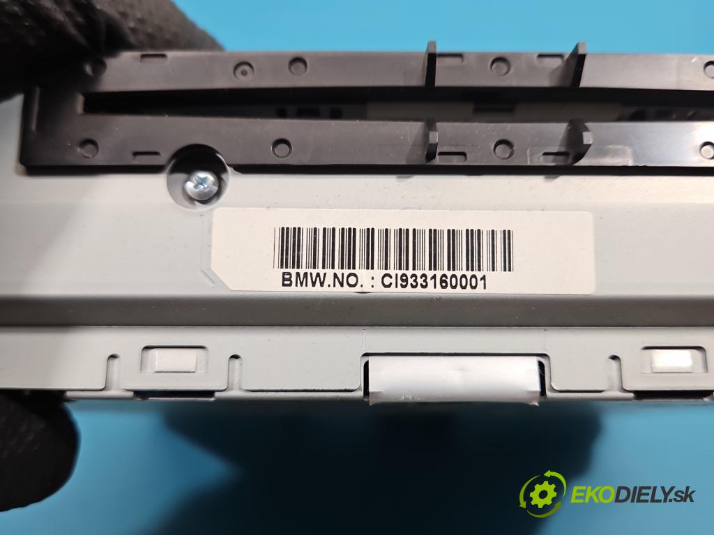 Bmw 3 F30 2011-2018 2.0d 184hp manual 135 kW 1995 cm3 5- Radio originál 9331600