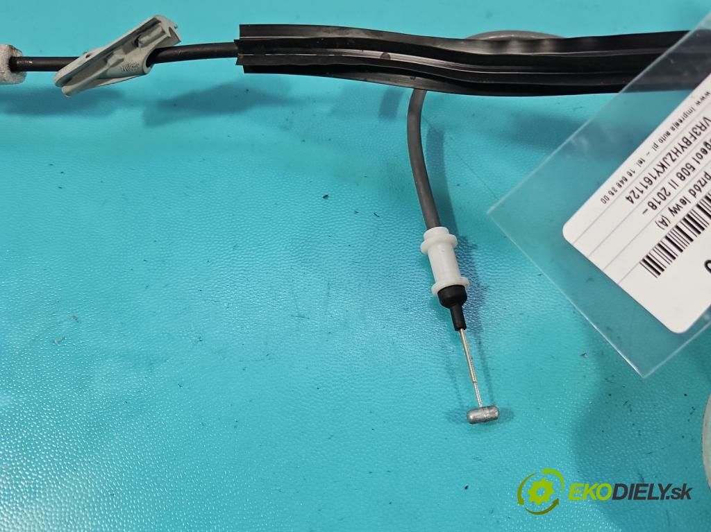 Peugeot 508 II 2018- 1.5 hdi 131 hp manual 96 kW 1499 cm3 5- zámek přední levý 131545