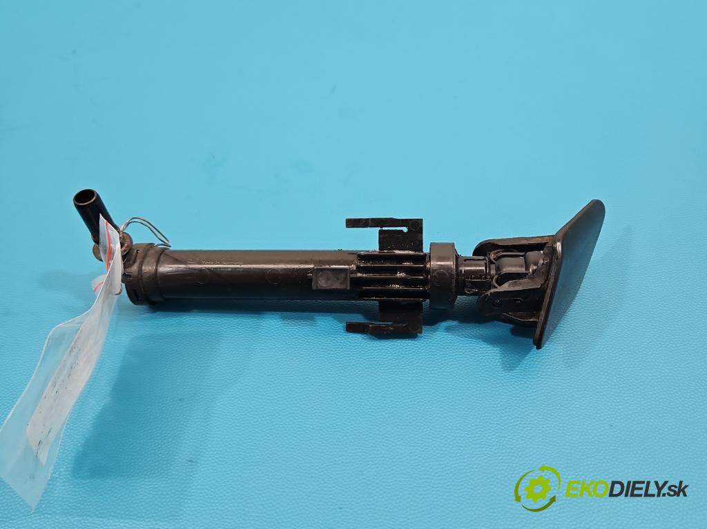 Bmw 3 F30 2011-2018 2.0d 184 hp manual 135 kW 1995 cm3 5- ostřikovač reflektor: levý 7275657 (Motorek ostřikovačů)