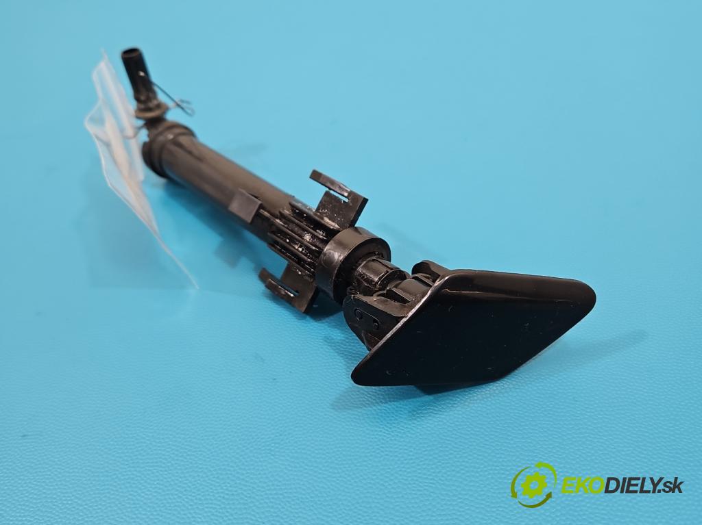 Bmw 3 F30 2011-2018 2.0d 184 hp manual 135 kW 1995 cm3 5- ostřikovač reflektor: levý 7275657 (Motorek ostřikovačů)