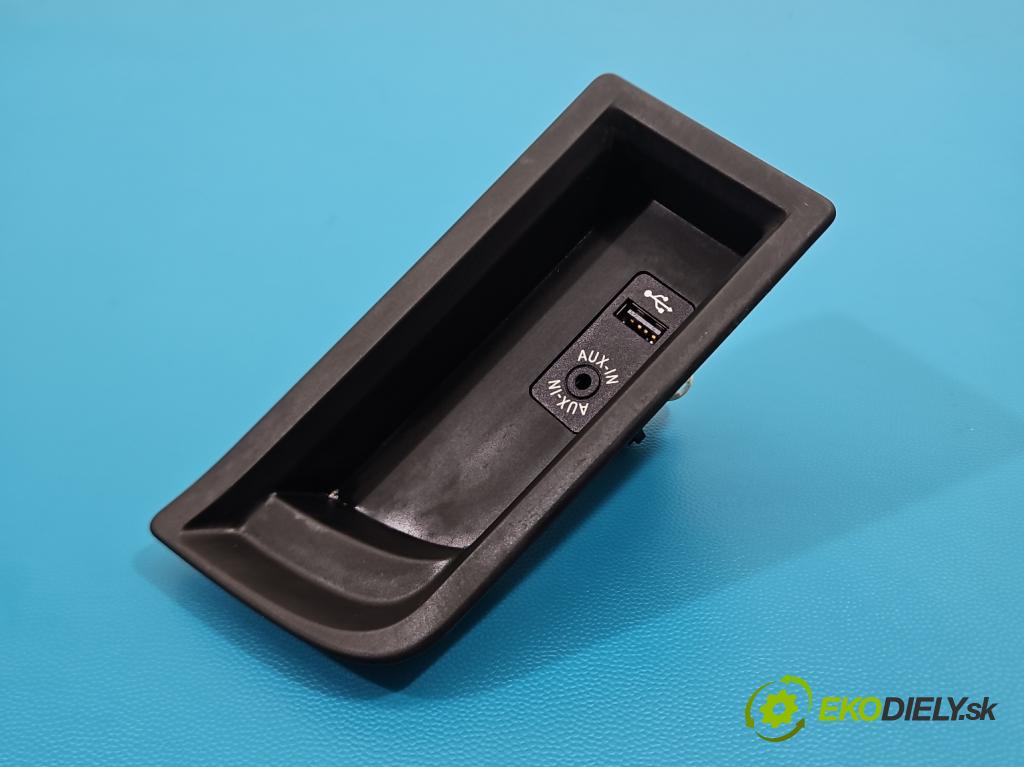 Bmw 3 F30 2011-2018 2.0d 184 hp manual 135 kW 1995 cm3 5- zásuvka USB 9207357