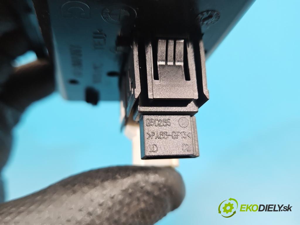 Bmw 3 F30 2011-2018 2.0d 184hp manual 135 kW 1995 cm3 5- zásuvka USB 9207357