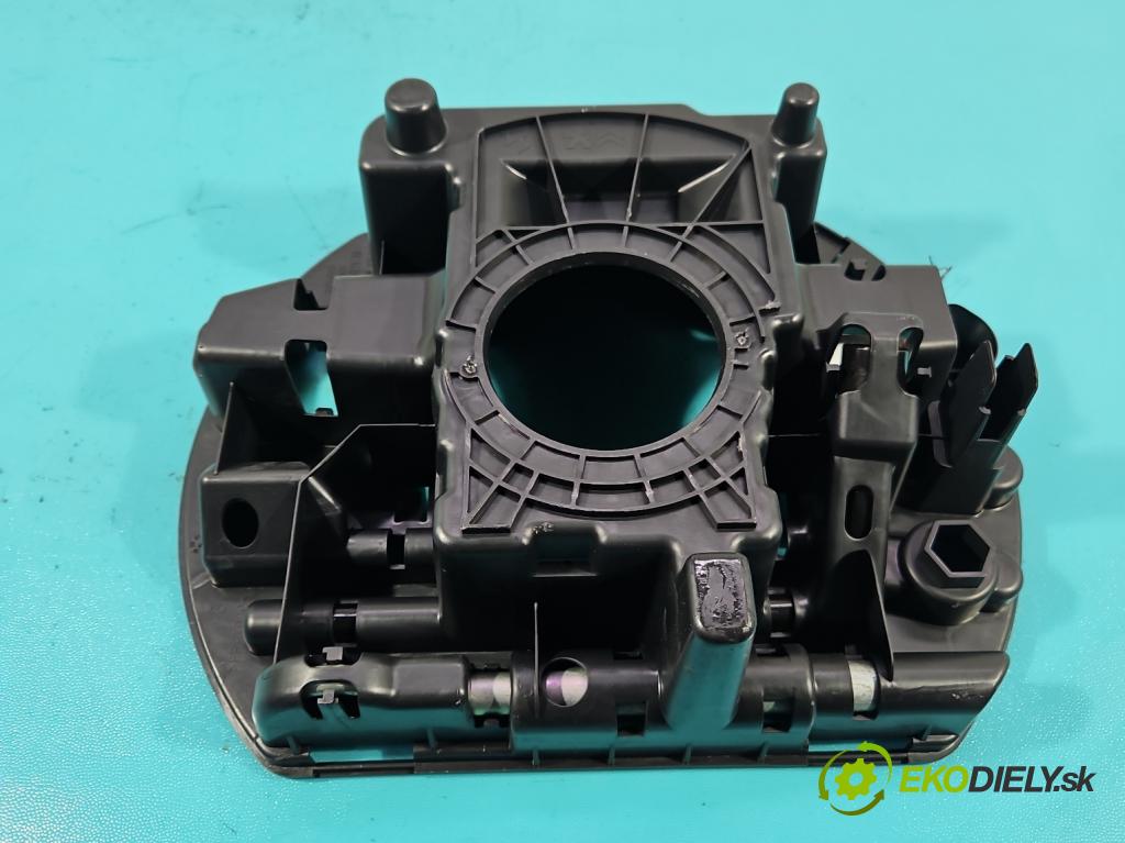 Peugeot 508 II 2018- 1.5 hdi 131 HP manual 96 kW 1499 cm3 5- Příspěvek: Polystyren: kufra: