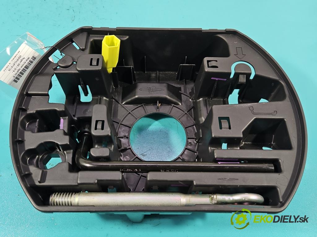 Peugeot 508 II 2018- 1.5 hdi 131 HP manual 96 kW 1499 cm3 5- Příspěvek: Polystyren: kufra: 