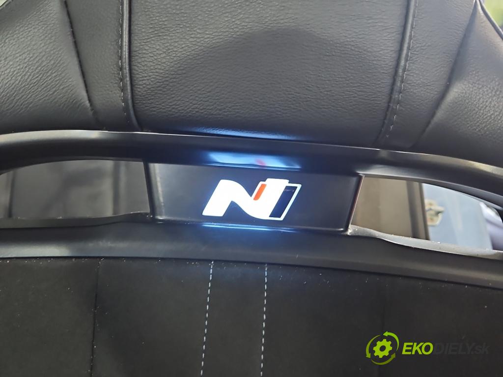 Hyundai I30 III 2016- 2.0 16V 280KM automatic 206 kW 1998 cm3 5- Sedadlo levý 1548302 (Sedadlo)