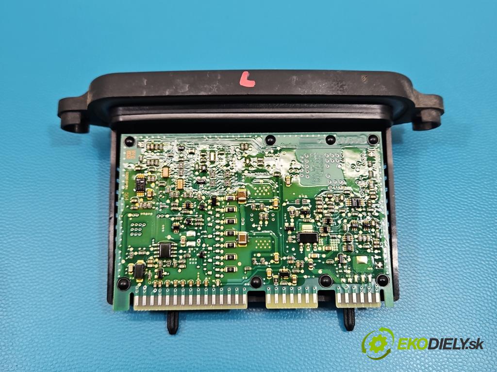 Bmw 3 F30 2011-2018 2.0d 184hp manual 135 kW 1995 cm3 5- modul lampy: 7316186