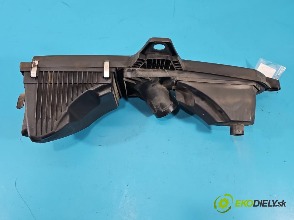 Bmw 3 F30 2011-2018 2.0d 184hp manual 135 kW 1995 cm3 5- obal filtra vzduchu 8511655 (Obal vzduchového filtra)