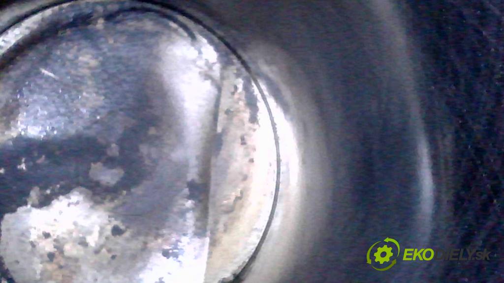 Fiat Punto Grande 1.4 8V 77 hp manual 57 kW 1368 cm3 5- motor benzín 350A1000