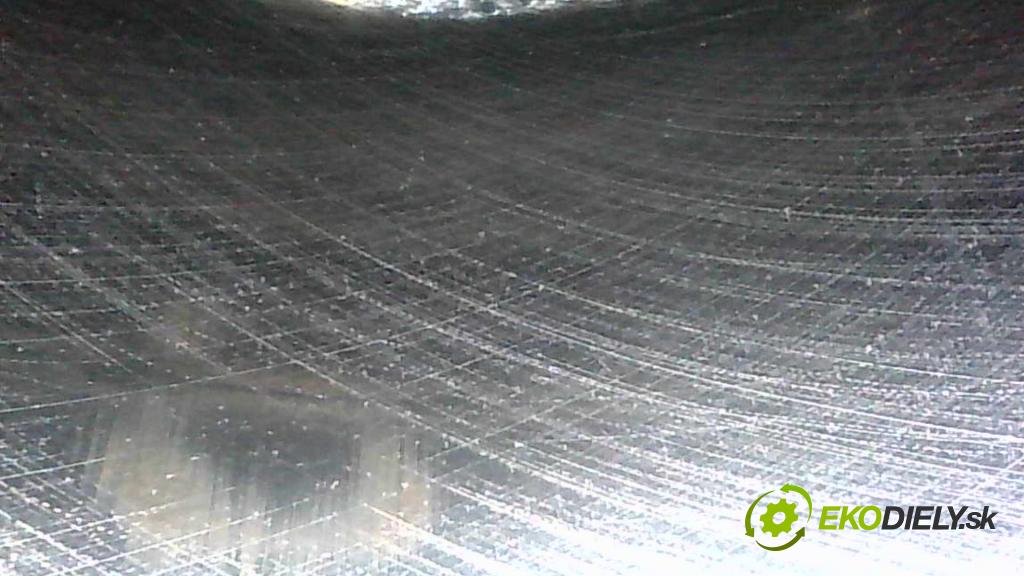 Fiat Punto Grande 1.4 8V 77 HP manual 57 kW 1368 cm3 5- motor benzín: 350A1000