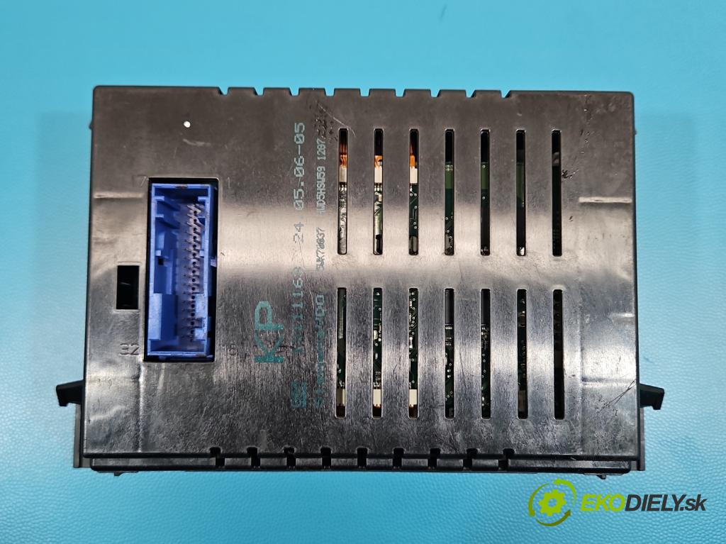 Opel Astra III 2004-2014 1.6 16V 105 HP manual 77 kW 1598 cm3 5- Zobrazit: 13111163 (Prístrojová doska)