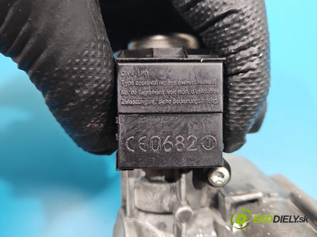 Ford Focus Mk1 1998-2004 1.4 16V 75 HP manual 55 kW 1388 cm3 5- Spínačka  (Spínacia skrinka)