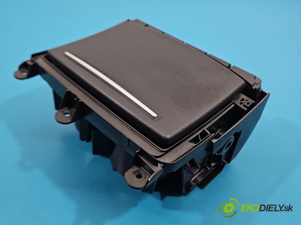 Audi A6 C7 2011-2018 2.0 TFSI 179KM automatic 132 kW 1984 cm3 4- Rukojeť: na nápoje: 4G0862534 (Držiak (úchyt) na nápoje)