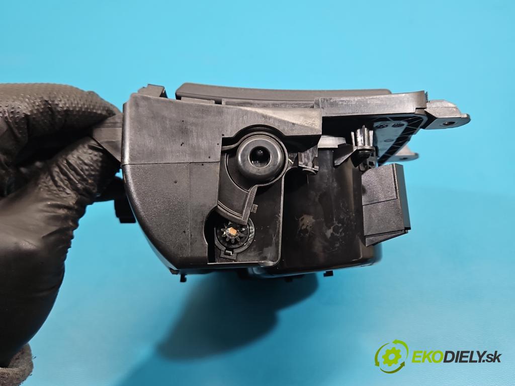 Audi A6 C7 2011-2018 2.0 TFSI 179KM automatic 132 kW 1984 cm3 4- Rukojeť: na nápoje: 4G0862534 (Držiak (úchyt) na nápoje)