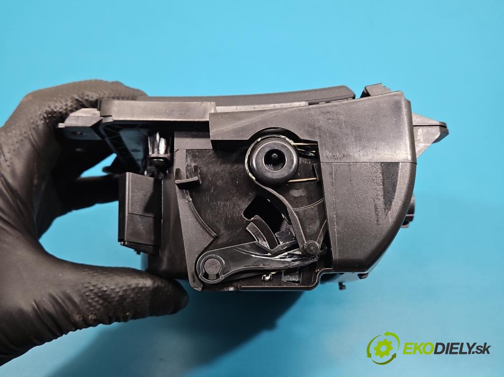 Audi A6 C7 2011-2018 2.0 TFSI 179KM automatic 132 kW 1984 cm3 4- Rukojeť: na nápoje: 4G0862534 (Držiak (úchyt) na nápoje)