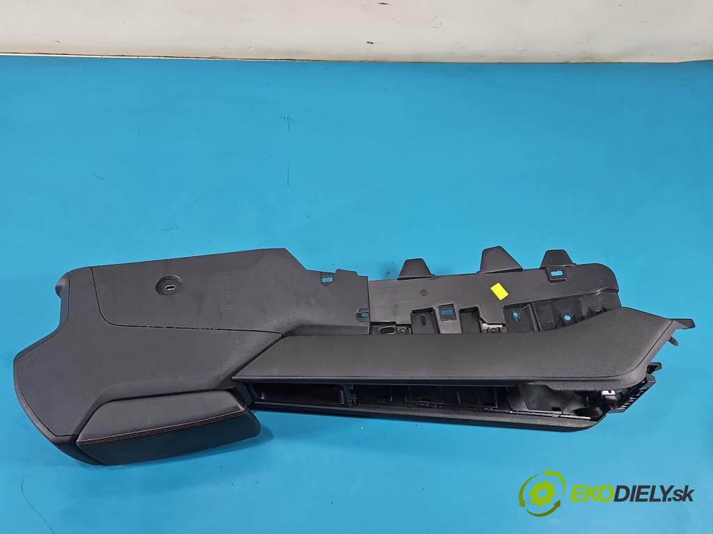 Cupra Formentor 20- 1.5 TSI 150 HP automatic 110 kW 1498 cm3 5- operadlo 960312000 (Lakťová opierka)